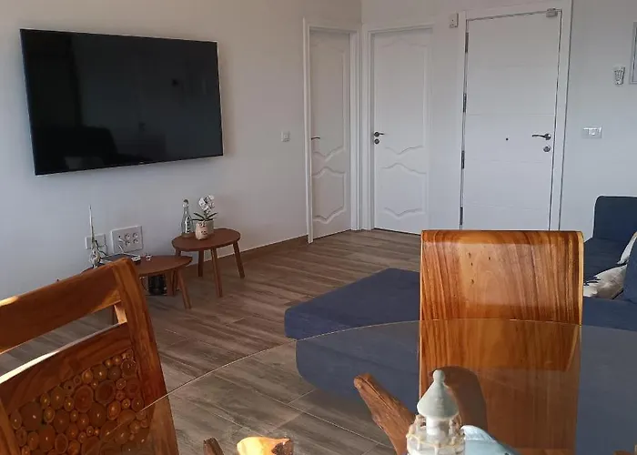 Apartment Sea View On Beach